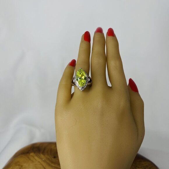 Vintage Ring Sz 7 Beautiful Green Clear Crystal CZ Oval Eye Silver Plate 1454 - Picture 6 of 16